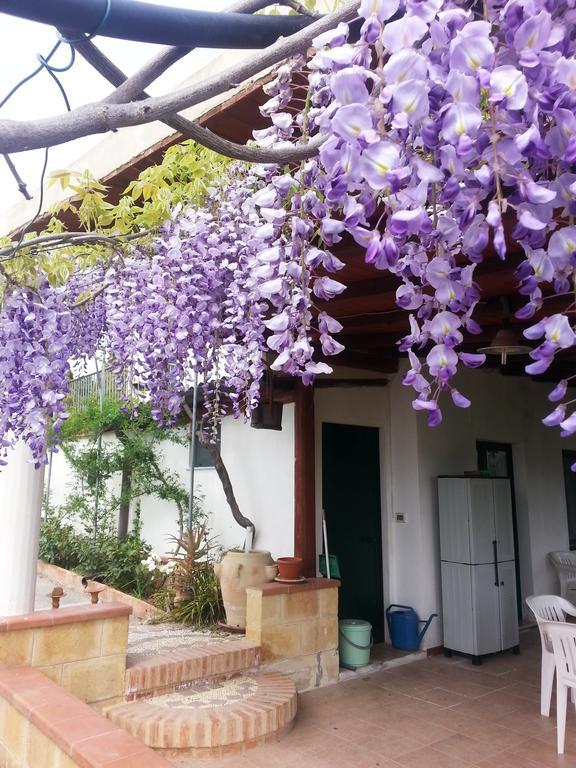 B&B La Casa Dell'Artista Assoro Ngoại thất bức ảnh
